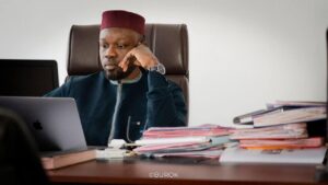 Insolite : Clim de Sonko en panne, le DG de AGETIP interrompt sa réunion pour…