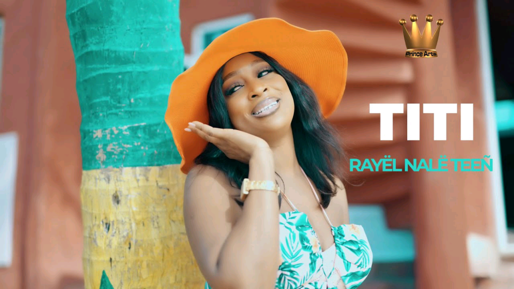 Vidéo : Titi dévoile le clip « Rayeël Nala Teēn »