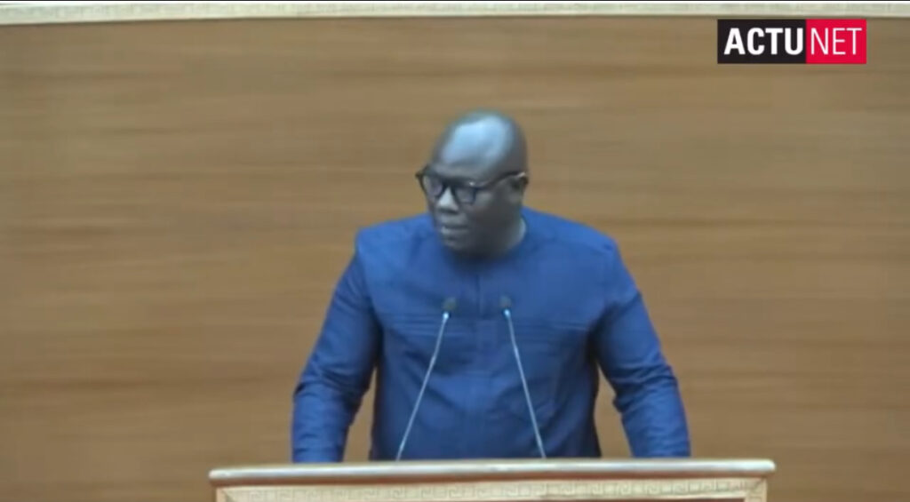 Député Ahmed Aïdara: « je suis le seul député à avoir voté contre le projet du parrainage »