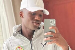 (Vidéo)- Malick Thiandoum recadre Pape Matar Sarr : “Tu n’es pas comme ça, reste naturel.”