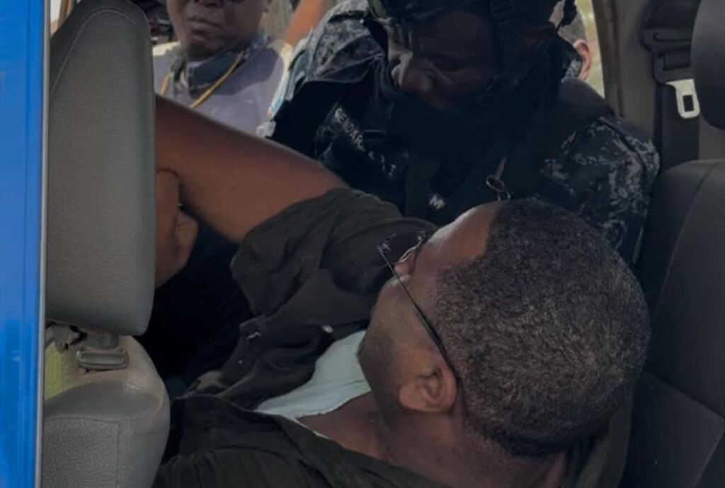 (Vidéo)- Le film d’arrestation musclée de Bougane par la gendarmerie nationale