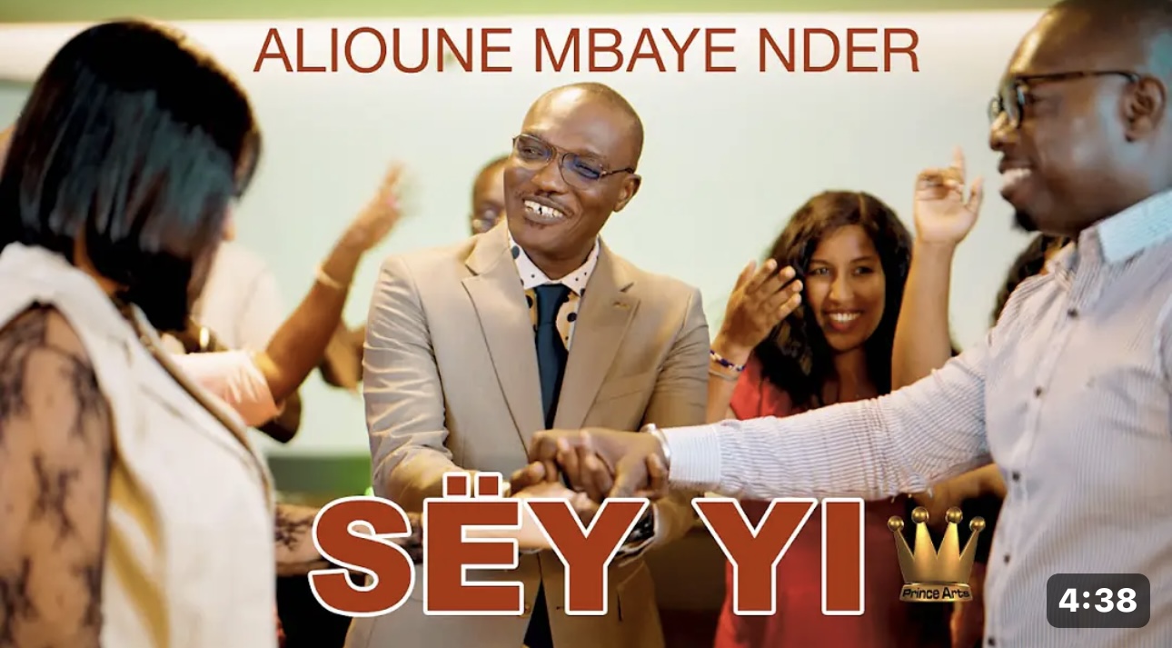 (Clip officiel) – Alioune Mbaye Nder sort un nouveau clip, « Sëy Yi ».