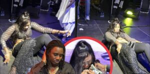 (Vidéo) – La chute spectaculaire de Ndèye Ndiaye Banaya sur scène lors d’une soirée de Wally Seck.