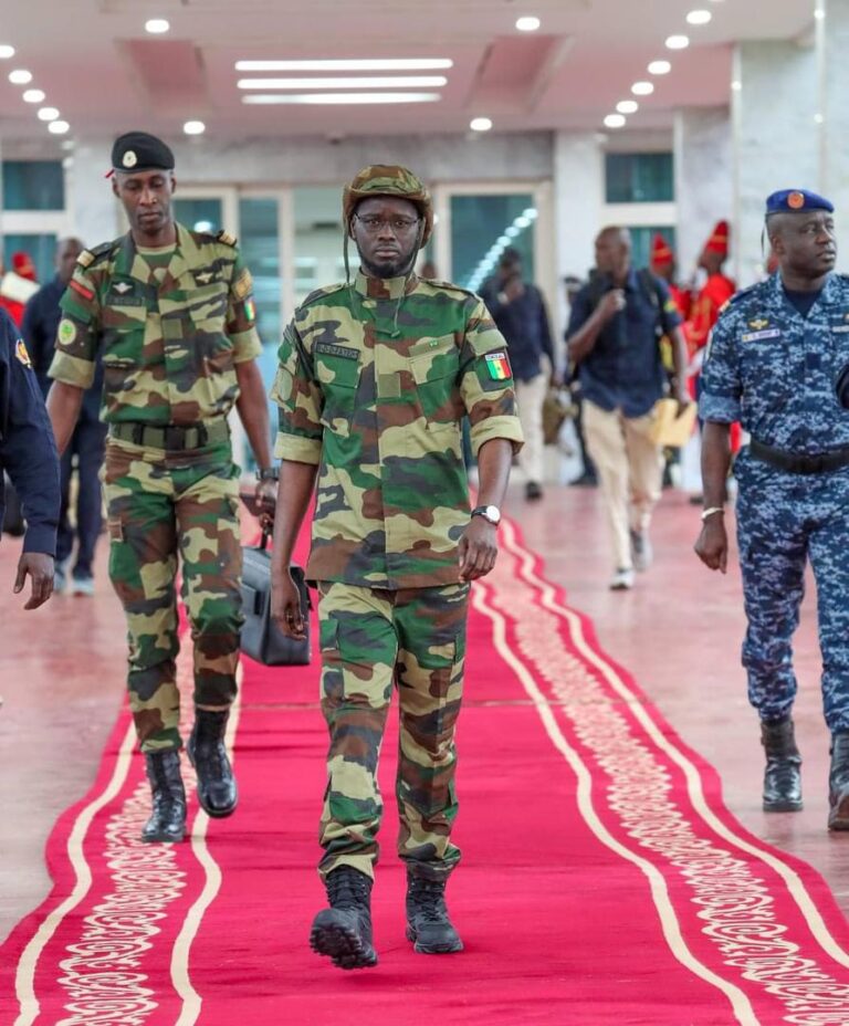 Arrêt sur image : Cette photo inédite du Président Diomaye Faye truste la toile