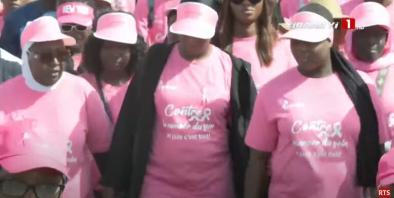 Octobre Rose: Le geste symbolique de la Première Dame Marie Khone Faye (vidéo)
