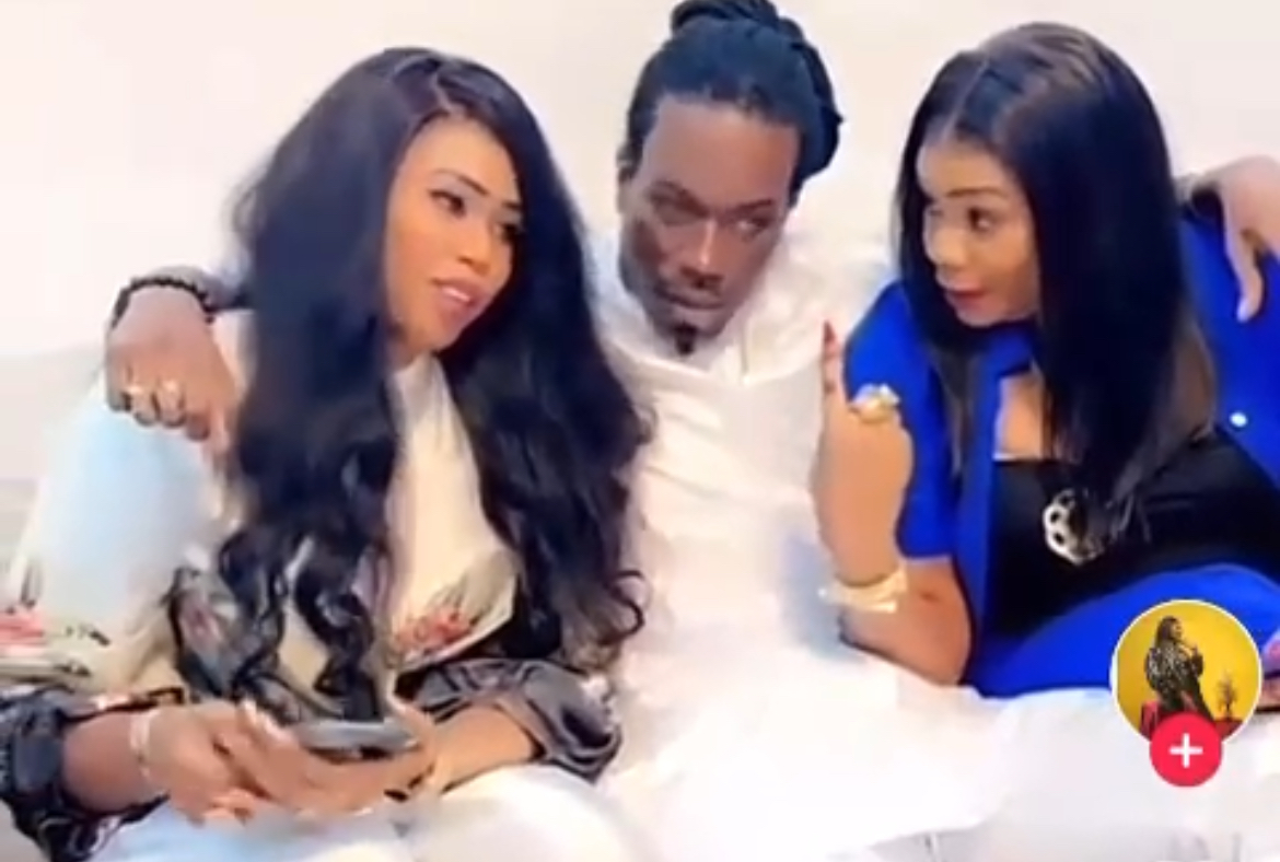 (Vidéo)- Daba Seye en toute complicité avec sa co-épouse