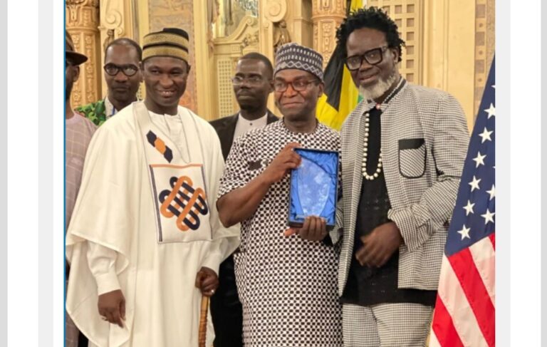 Global Cultural Icon Awards : Papis Niang  honoré aux États-Unis
