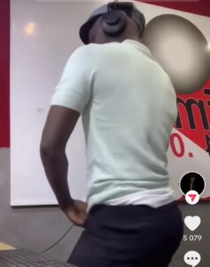 Leumbeul : Abba amuse la toile après la victoire du Sénégal