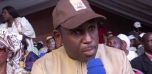 Adama Faye réclame un mandat d’arrêt contre Macky.