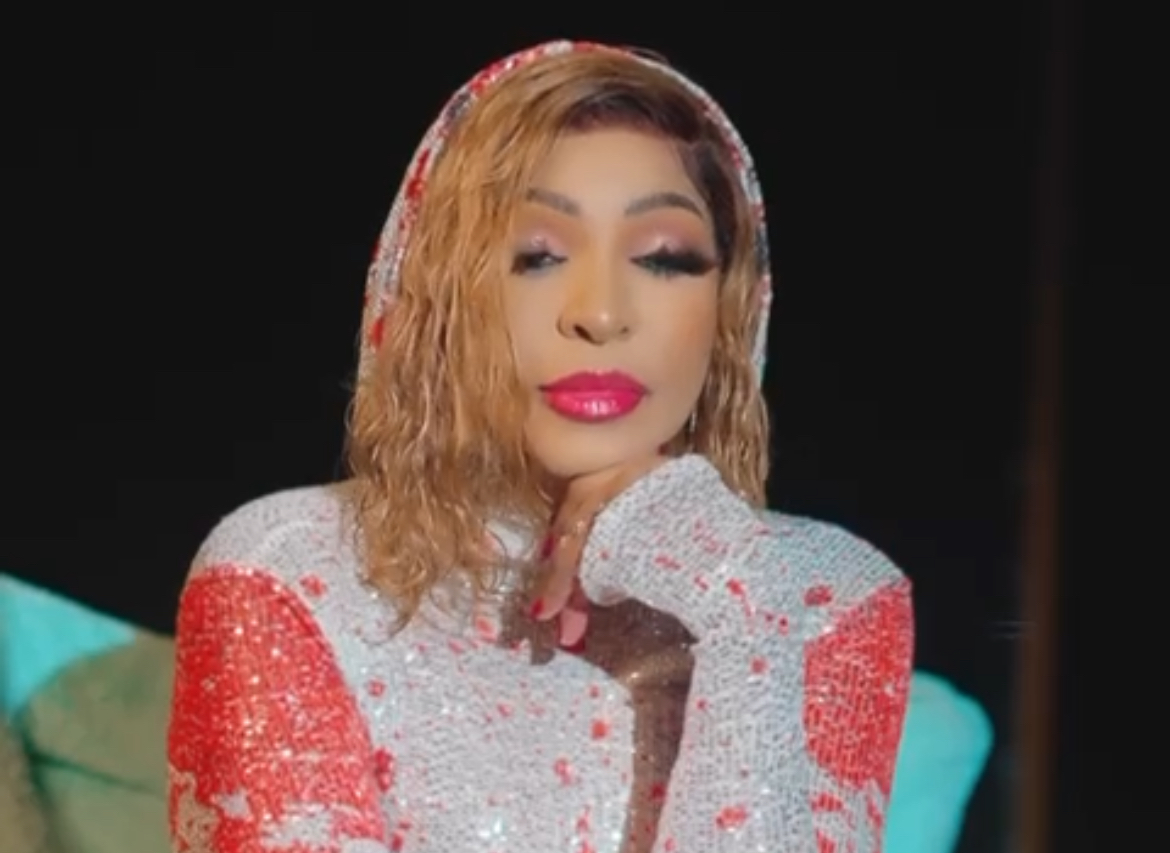 (Teaser) – Viviane Chdidi annonce son nouveau single «Guelou Rap»