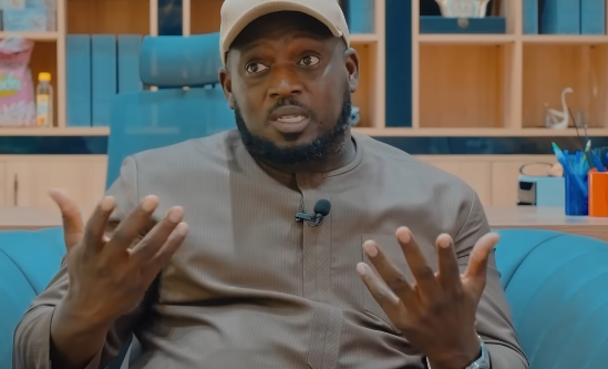 (Vidéo) – Aziz Ndiaye tance Ada Fass : « Dagn ko wara canalisé… Nagnou délo souniou 20 millions wala… »