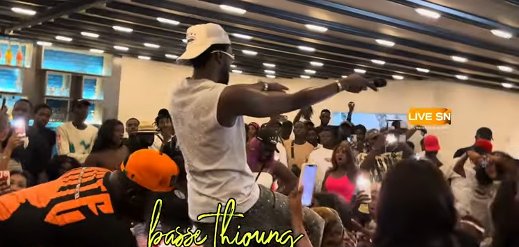 (Vidéo) : Bass Thioung confirme-t-il enfin son idylle avec Fatou Ndiaye ?