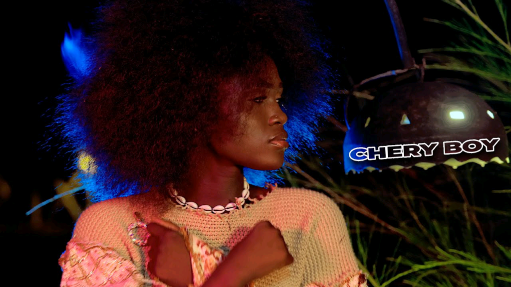 Mya Diaker dévoile le clip de sa chanson « Chéri Boy »