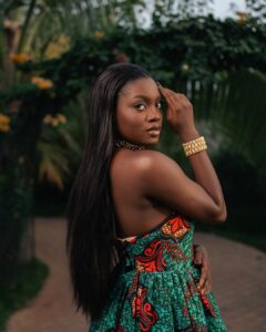 (03 photos) : Ndeye Marie impose son africanité en toute élégance