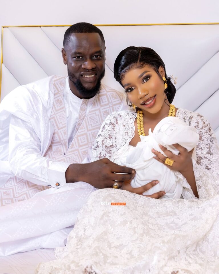 (10 photos) : L&rsquo;animatrice Nana Aidara a accouchée. Découvrez les belles images du baptême