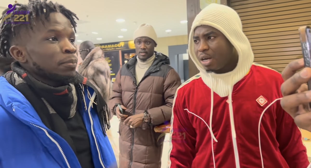 (Vidéo) – Le retrouvaille très émouvant de Sidy Diop et Mara en France…