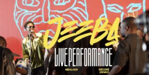 (Vidéo) – Jeeba étale son talent avec « Décoré Remix », dans un live performance.