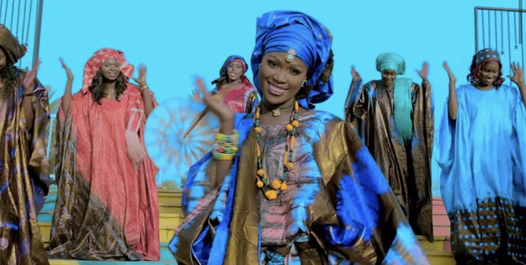 (Clip officiel) – Mya Diaker émerveille ses fans avec « O Lame ».