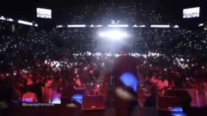 (Vidéo) – Concert Dakar Arena : Momo montre sa puissance…
