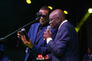 Photos : Omar Pène et Youssou Ndour en symbiose au Cercle Mess des Officiers