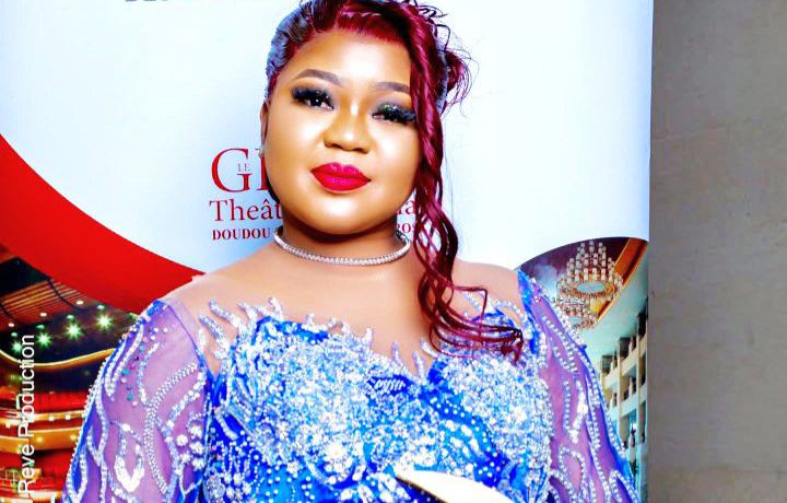 (Vidéo)- Raaya Presse Awards: Amy Collé Sakho Feeling Dakar sacrée meilleure chroniqueuse de l’année