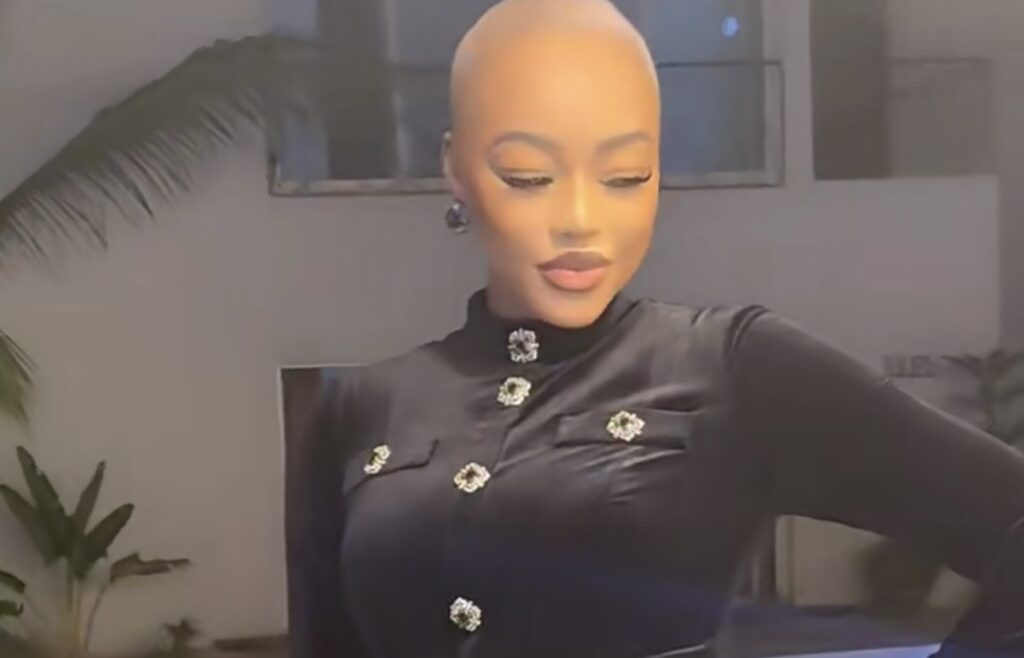 Arrêt sur image : Clara Gaye débute l’année avec un nouveau look de ouf