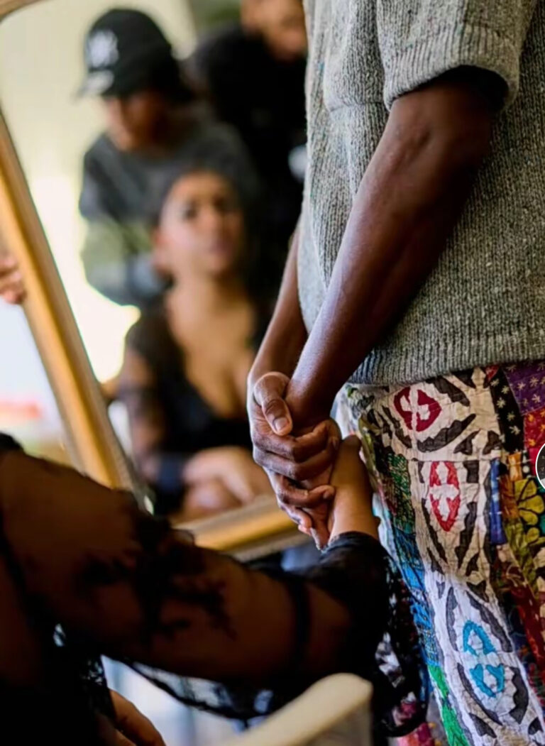 (03 photos) : Les clichés Pape Makhtar Sarr et sa «fiancée » trustent la toile