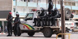 Fouta sous haute surveillance : les forces de l’ordre déployées en masse