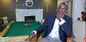 Escroquerie: Mo Gates, les 10 millions et l’ami …