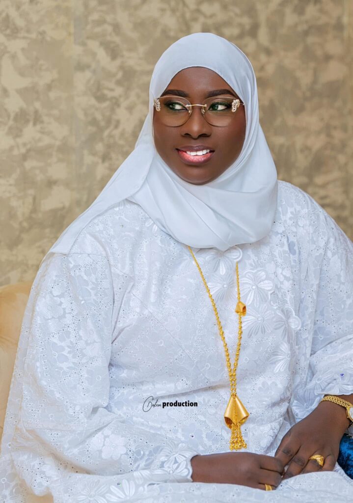 (Photos)- Khady Kebe : l’élégance et la classe incarnées