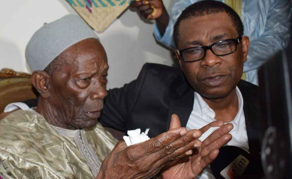 Décès du père de Youssou Ndour : l’heure et le lieu de l’enterrement dévoilés