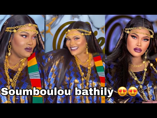 (Vidéo) : Soumboulou Bathily méconnaissable dans sa tenue traditionnelle