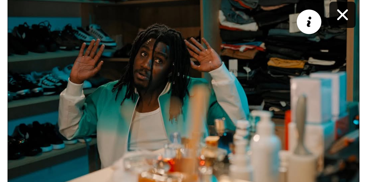 (Clip officiel)- Wally Seck chante «Célibataire», un hit en puissance