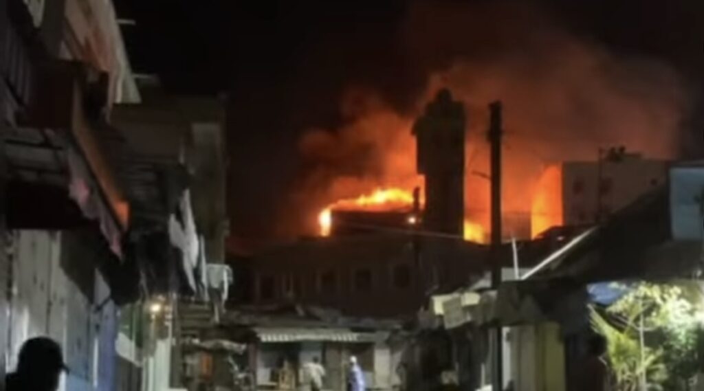 Incend!e à Sandaga : Regardez comment le feu a ravagé la boutique de Mor Talla…
