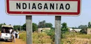 Une affaire de « deumb » secoue Ndiaganiao : après le décès de l’étudiant Saliou Ndong, des jeunes du village accusent les parents du défunt d’avoir « mangé » leur propre fils.
