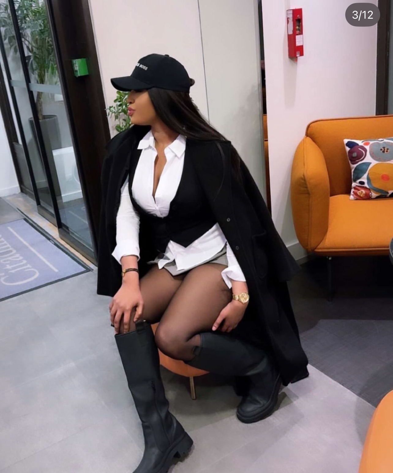 (05 photos) Betty réapparaît super canon et $exy à Paris