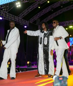 (04 photos) – Sidy Diop à Wally Seck : « Tu es une personne extraordinaire »