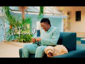(Vidéo) : Mamy Cruz dévoile son clip « Fake Friend ».