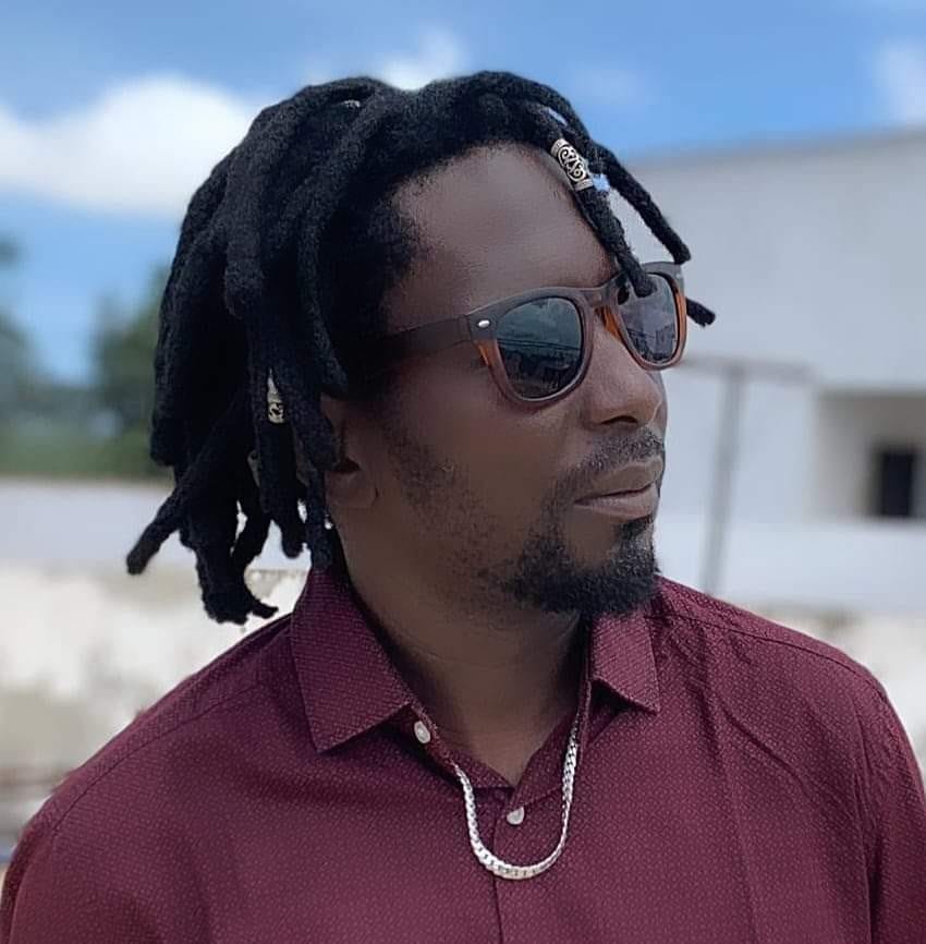 Anaké dévoile un nouveau single et s’apprête à ouvrir le concert de Tiken Jah Fakoly le 11 mai