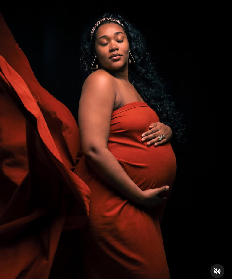 (05 photos)- Carnet rose : l’actrice Malika de Karma annonce la naissance de son enfant