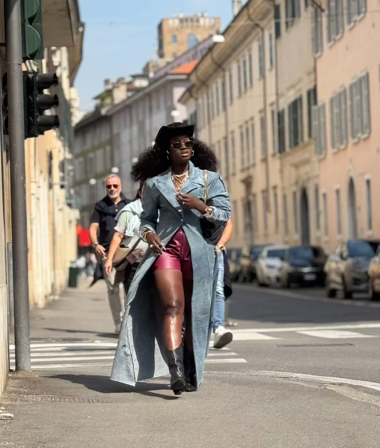 (04 photos): Quand Ndakhté Lo fait sa star en Italie