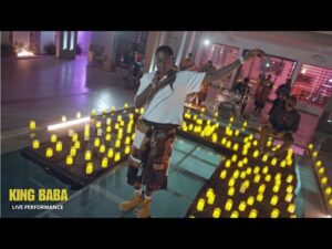 King Baba dévoile le live de son hit « Yaw mi » . Regardez !