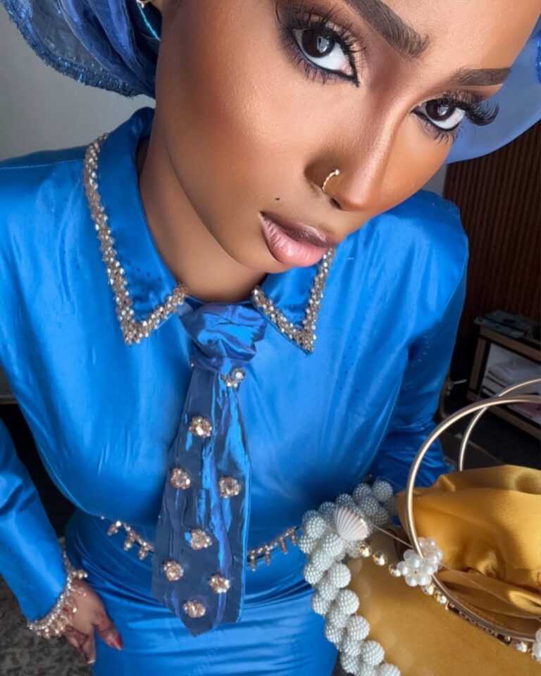(05 photos) -Tabaski  : Fah Aidara ose un nouveau style à couper le souffle