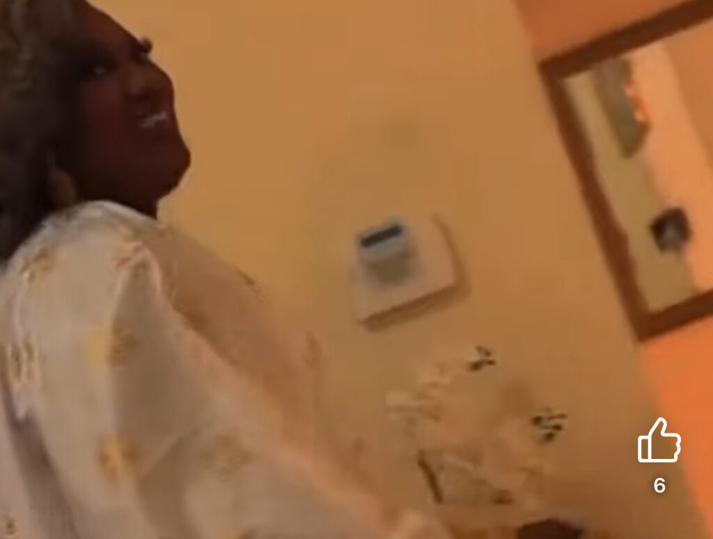 (Vidéo): Admirez la belle tenue de Bijou Ngoné au baptême de sa fille