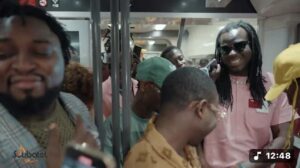 (Vidéo) – Regardez comment Soubatel a vécu la fête de la musique dans le TER…