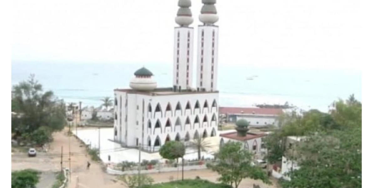 Un couple d’homosexuels surpris et arrêté sur l’esplanade de la mosquée de la Divinité (JAMRA)