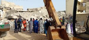 Effondrement d’un immeuble à Touba : deux mørts, les secours toujours en cours