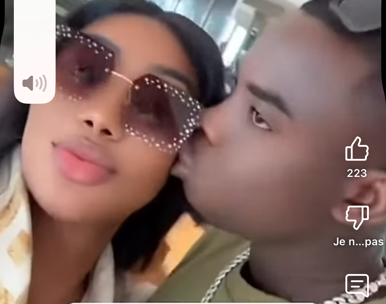 (Vidéo )- En Lune de Miel, Sidy Diop et sa femme se font des bisous sans limites