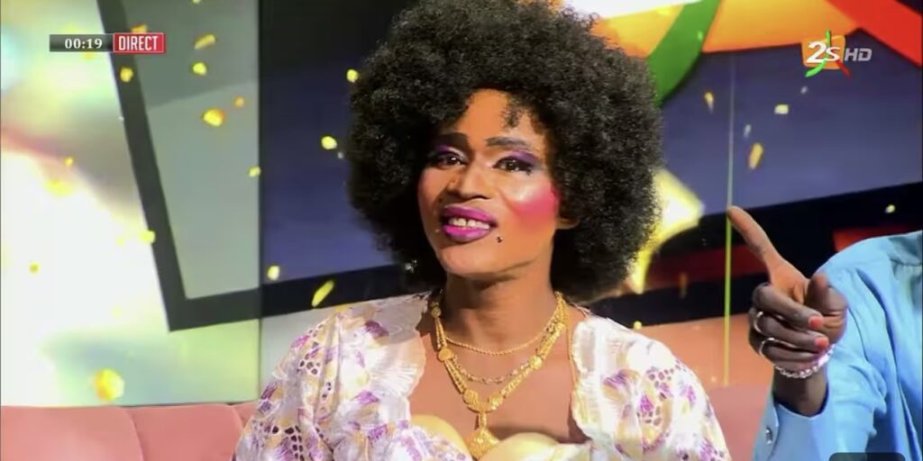(Vidéo) – Tamkharite 2025 : Ouzin Keita méconnaissable sur le plateau de la 2stv…
