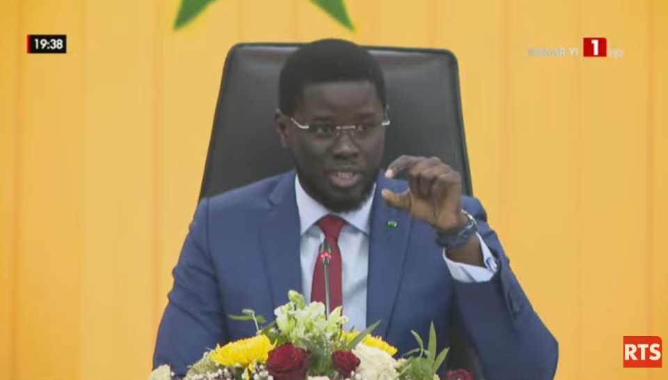 Sortie du premier ministre Ousmane Sonko : Le president Diomaye apporte une précision…